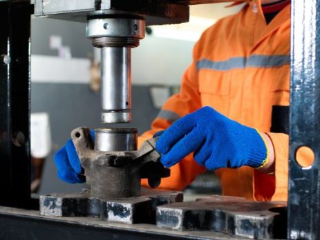 Abbigliamento da lavoro Padova, Venezia e Treviso: soluzioni per uomo e donna